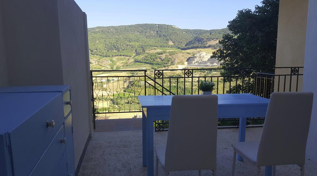 Villa Borgo Saraceno à Sambuca di Sicilia Extérieur photo